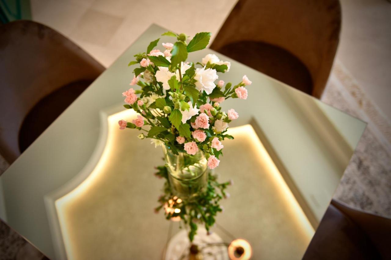 Villa Giardino Heritage Boutique Hotel Bol Exteriör bild