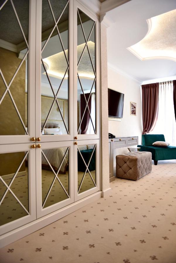 Villa Giardino Heritage Boutique Hotel Bol Exteriör bild