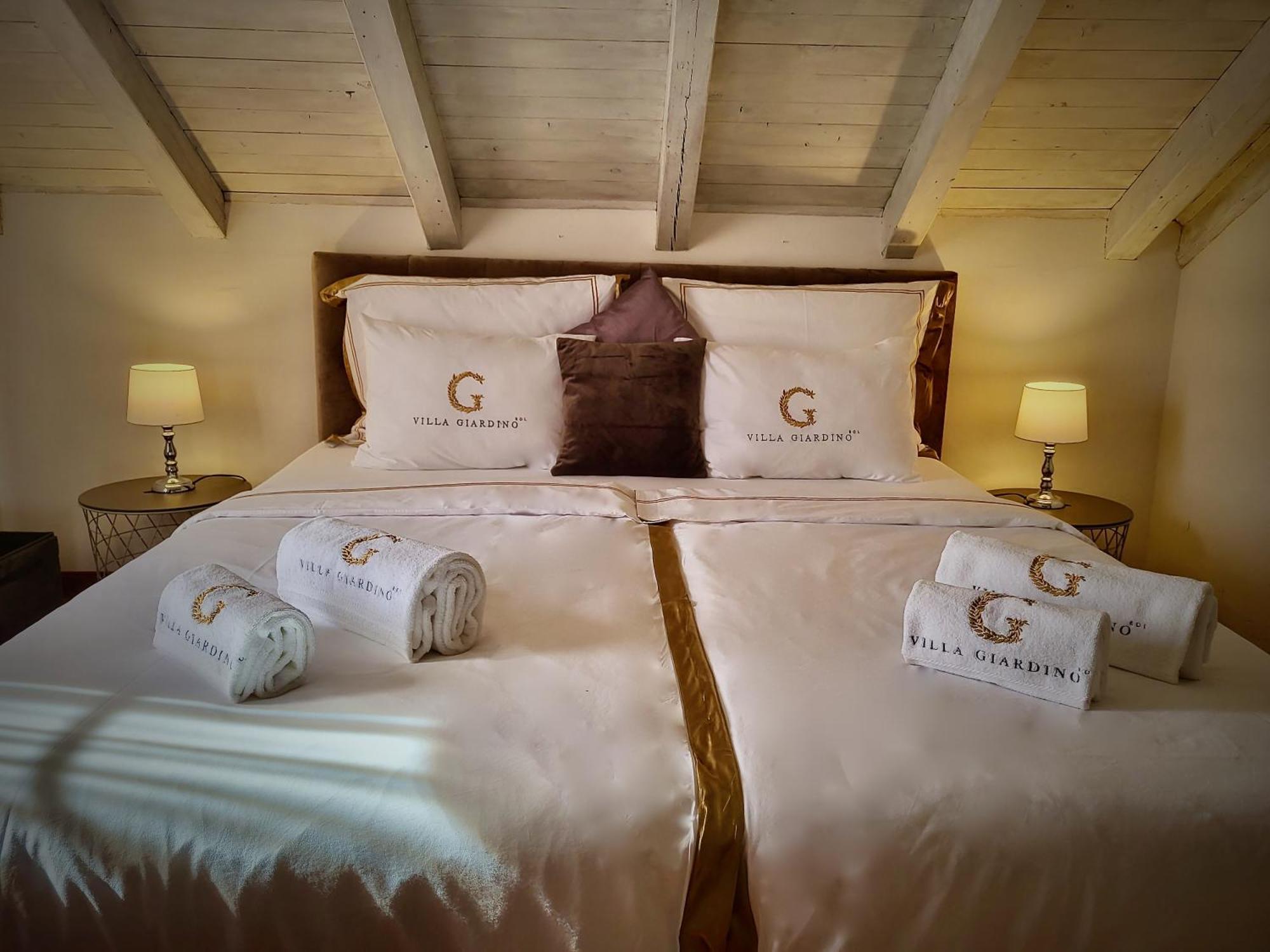 Villa Giardino Heritage Boutique Hotel Bol Rum bild