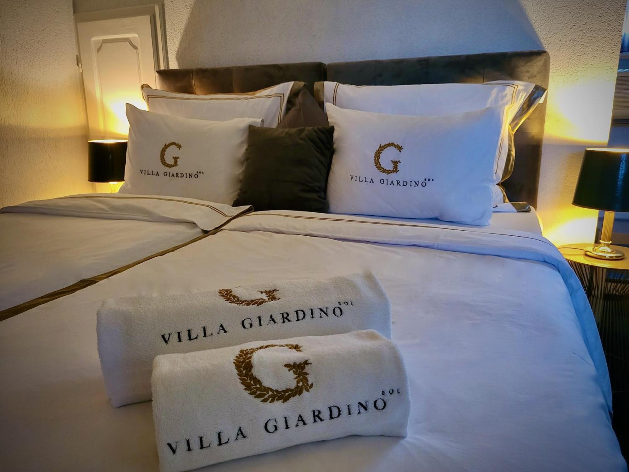 Villa Giardino Heritage Boutique Hotel Bol Rum bild