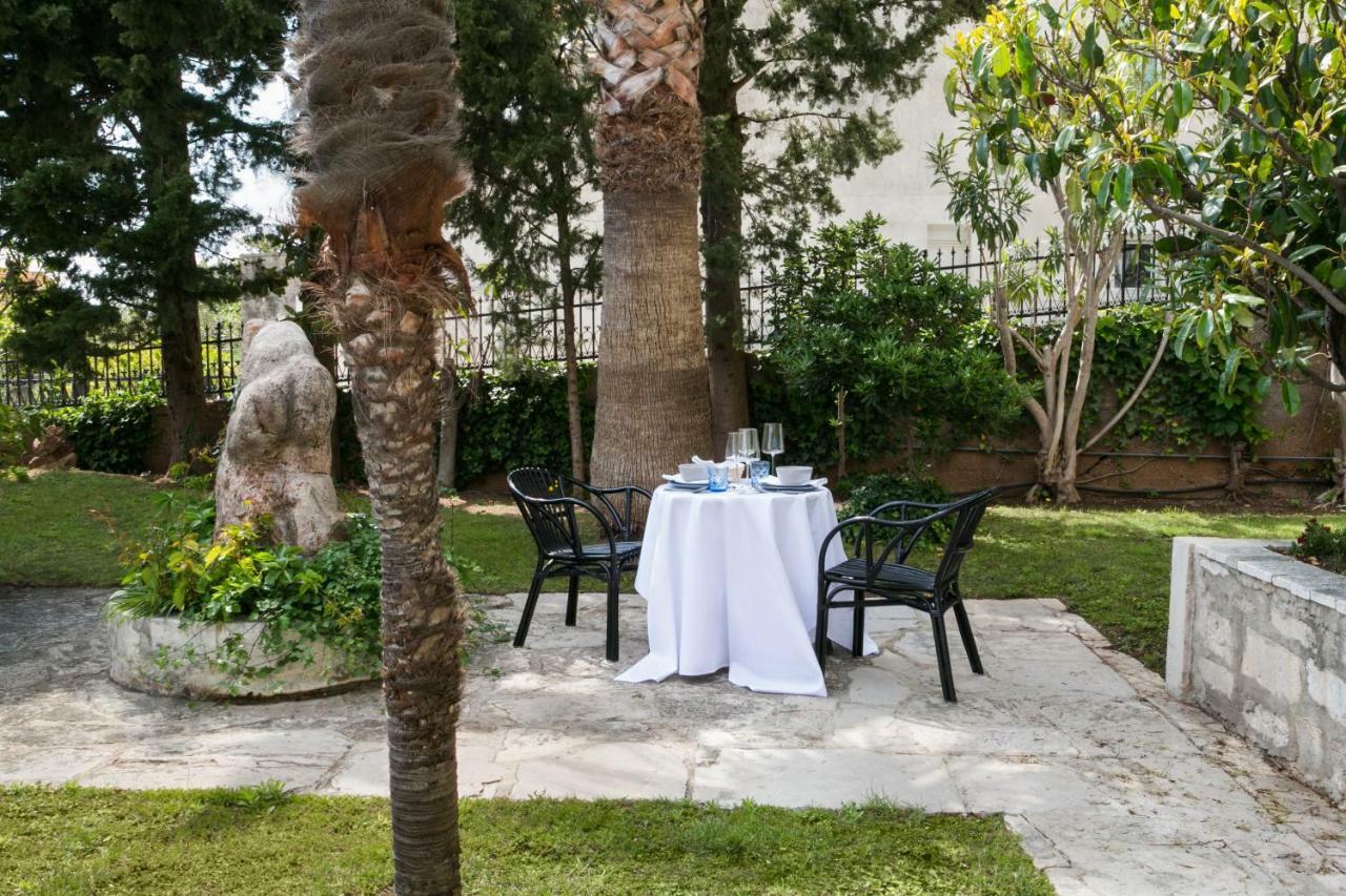 Villa Giardino Heritage Boutique Hotel Bol Exteriör bild